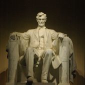  Lincoln Monument